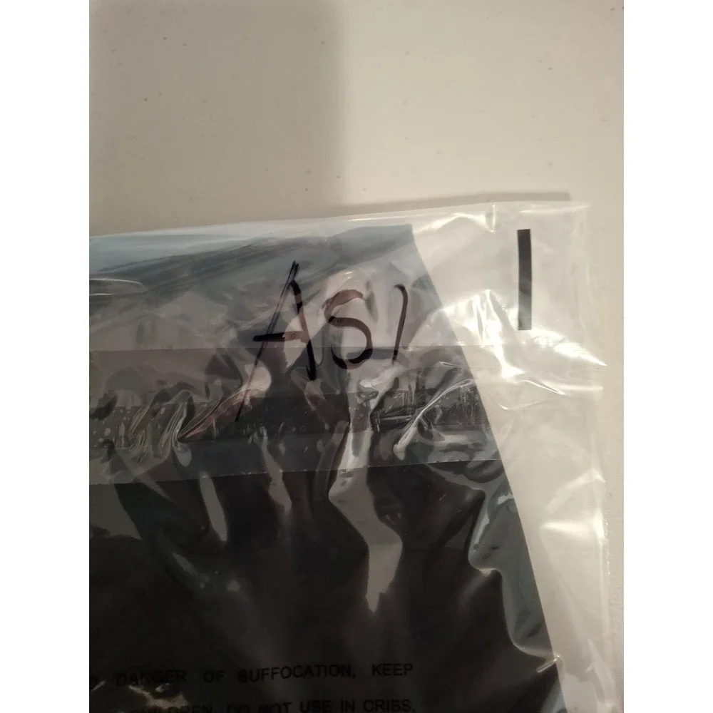 Columbia PFG Black Shorts Size XL (18-20)